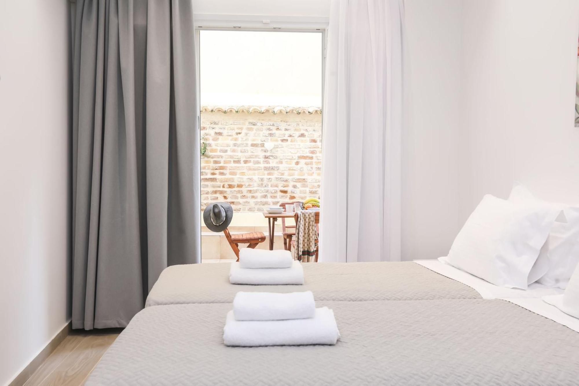 Elisavet City Apartment With Veranda Corfu  Екстер'єр фото